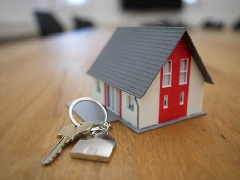 Real estate enquiry campaign property